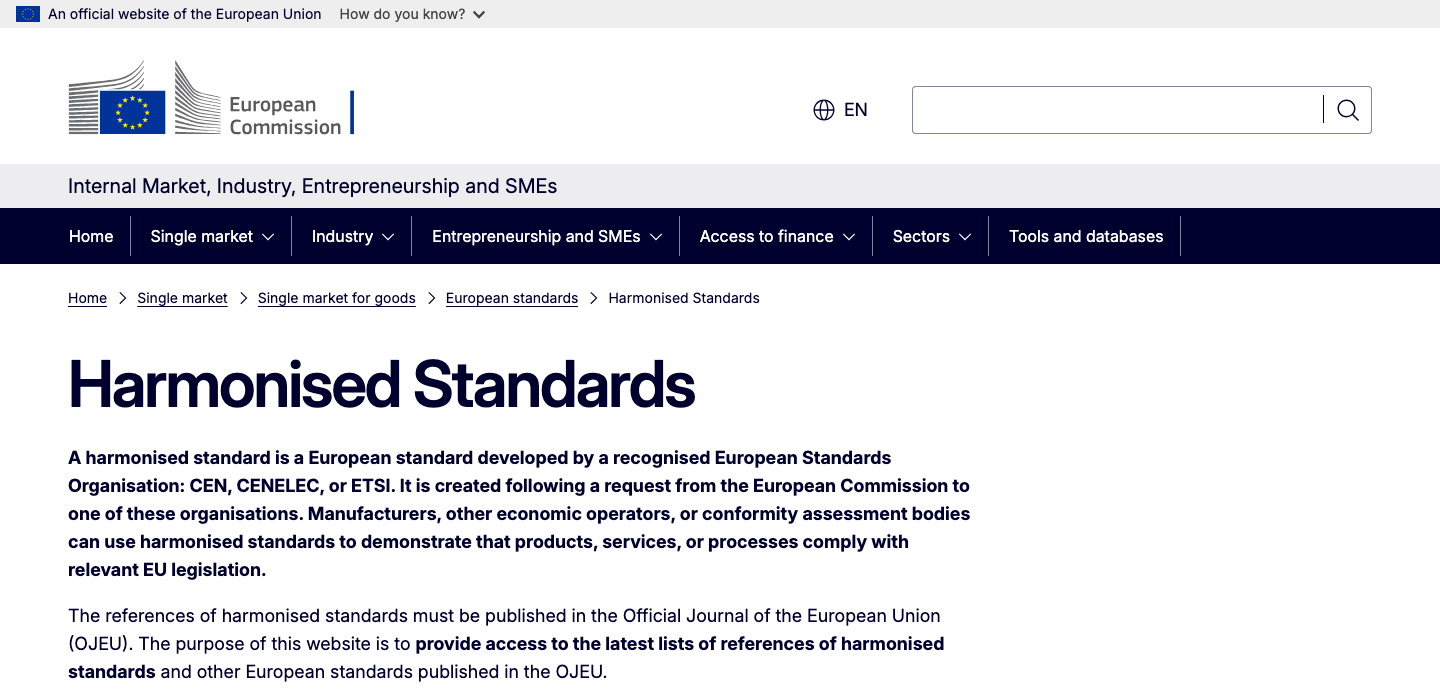 Screenshot des offiziellen Portals der Europäischen Kommission für harmonisierte Normen mit der Definition und dem Verweis auf das Amtsblatt